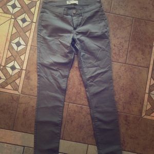 Sz 11 olive pants
